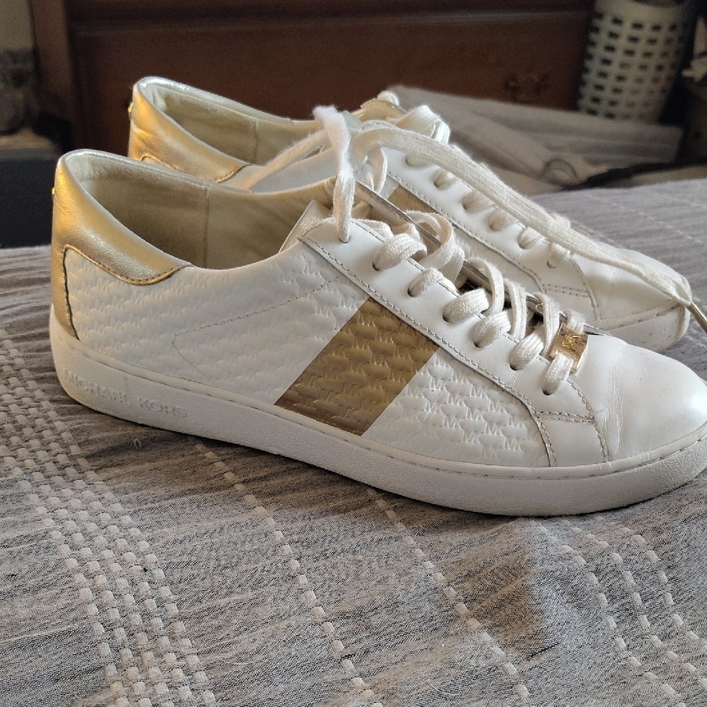 Michael Kors Gold and White Quilted Sneakers